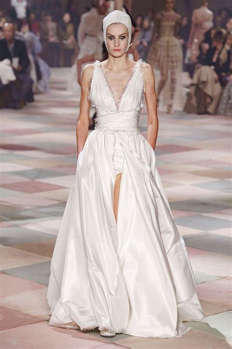 abiti da sposa dior 2023|abiti dior.